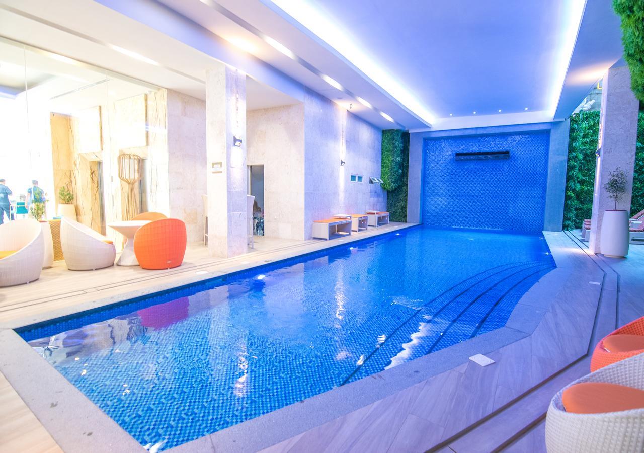 Goldberry Lite Hotel Илойло Сити Екстериор снимка